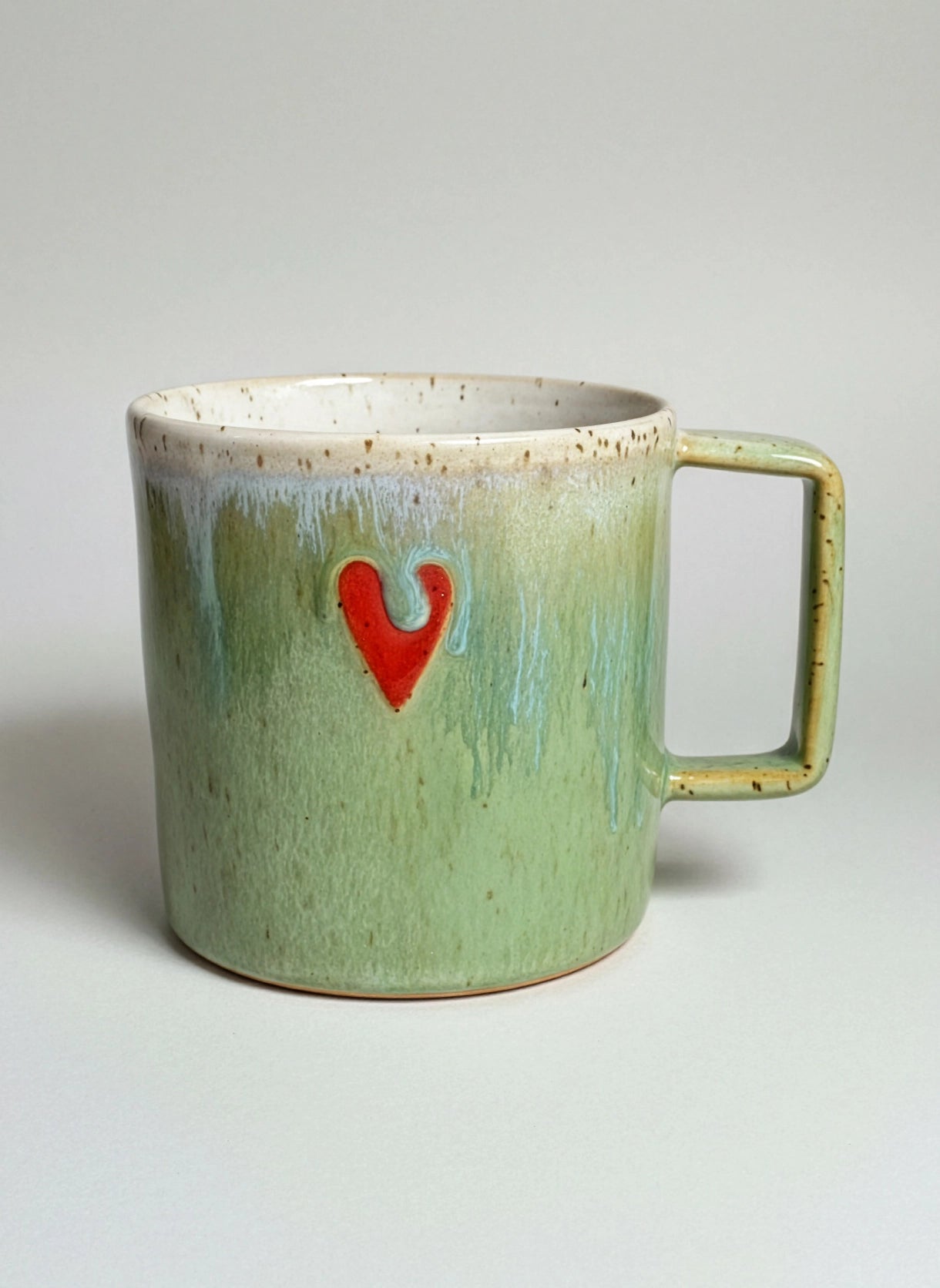 Ceramiczny Kubek z Sercem Zielony 350 ml | HD