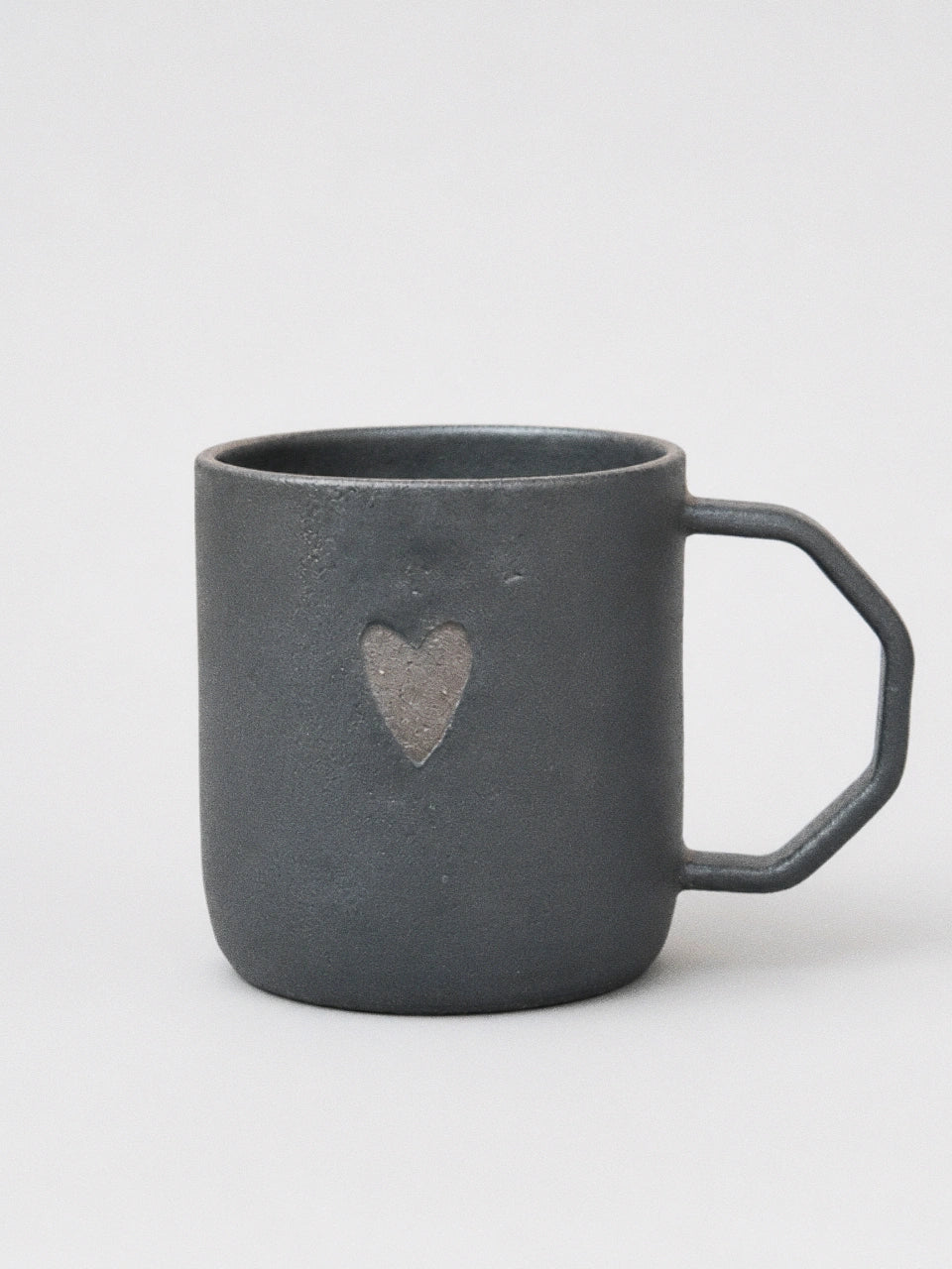 Kubek Ceramiczny Mat Black Heart 350 ml