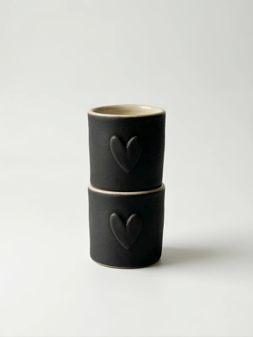 Kubek do Espresso Mat Black Heart 100 ml