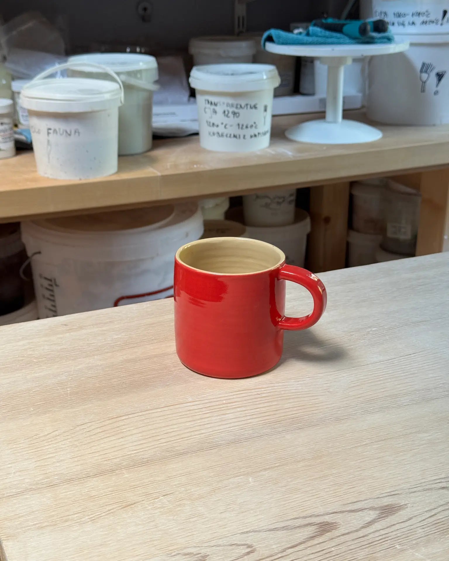 Kubek Ceramiczny Czerwony MUG 250 ml | SA